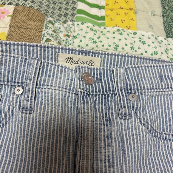 Madewell 10” High-Rise Skinny Cropped Jorts - Picture 8 of 10